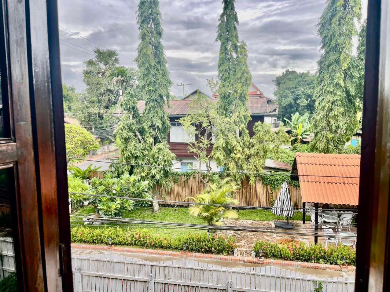 Luang Prabang Charming Boutique Hotel エクステリア 写真